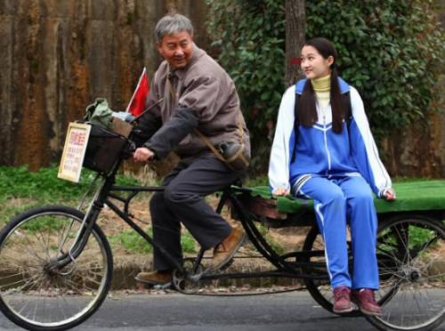耕耘之光农业带的生机与丰收