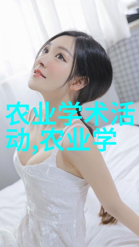 绿意盎然花园中的美丽宝石