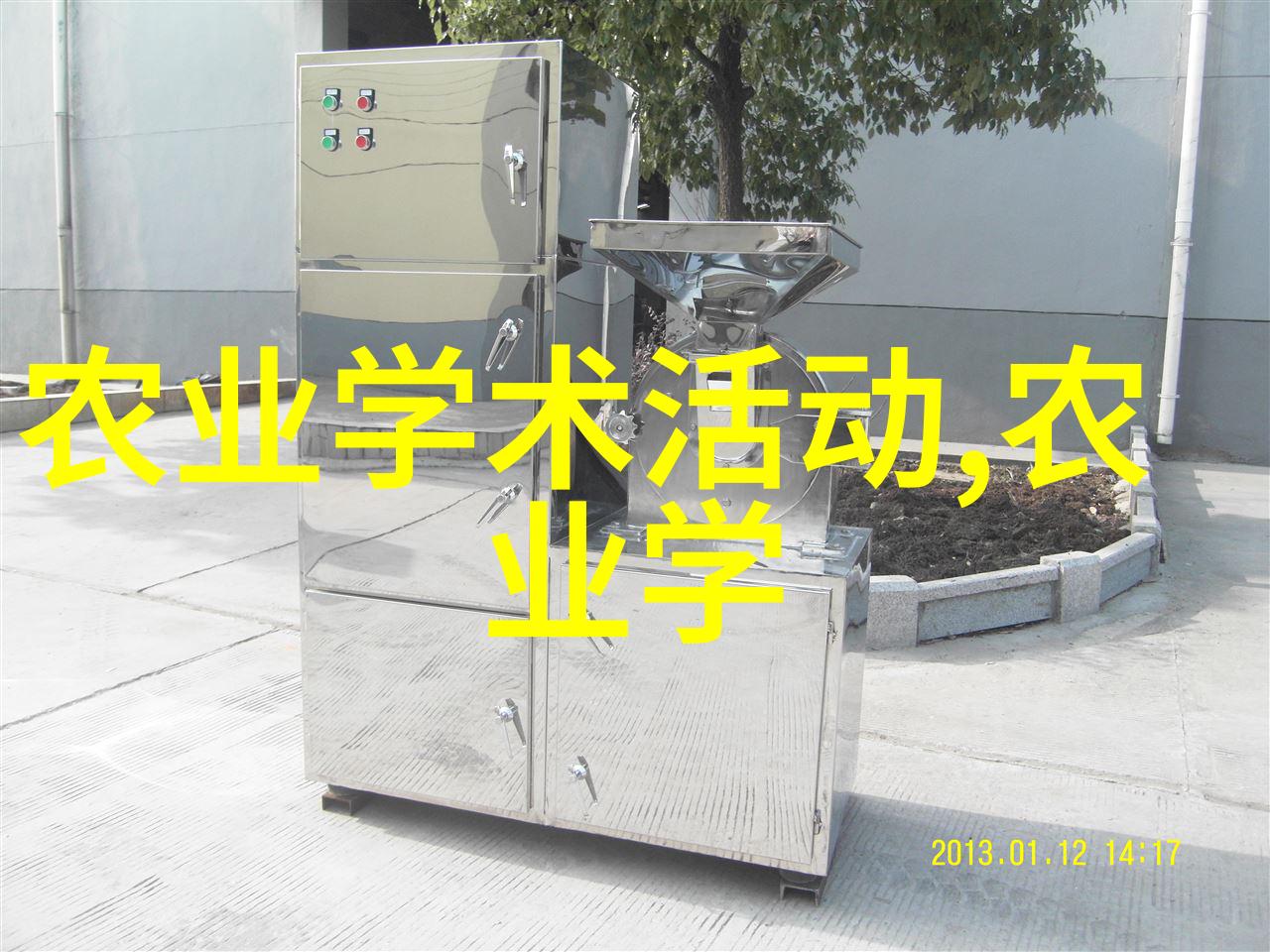 在当今社会我们如何将传统文化中的红美人元素融入到日常生活中