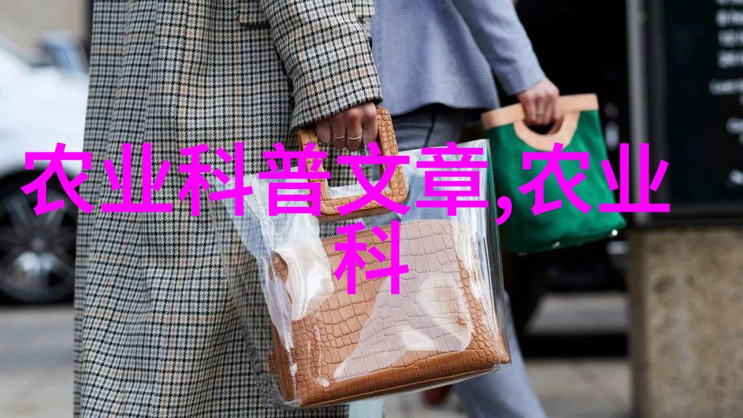 绿萝的离去扔下鬼魂而独立的旅程