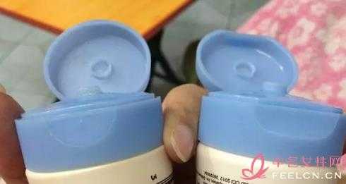 农田深耕的铁甲英雄挖掘机的故事
