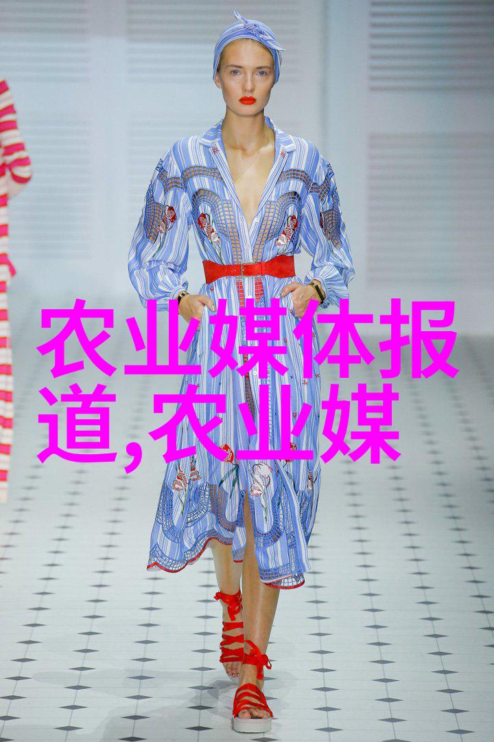 念你入骨每当夜深人静你的名字在我心中跳动