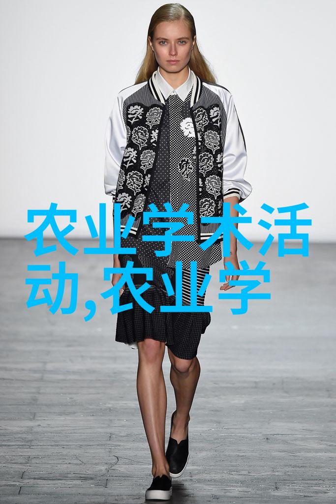 多肉乃是花种子品种中的奇迹它们不仅能在干旱的土壤中生存还能在没有水分的情况下长出美丽的叶片就像是它们