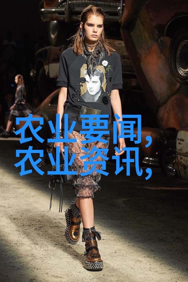 蜂蜜水长期饮用对女性健康的影响自然美容与健康养生