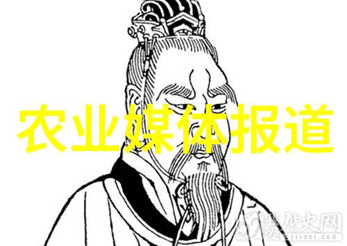 7月9日，在山东莱西市一家智慧农业产业园，工人在采摘西红柿。