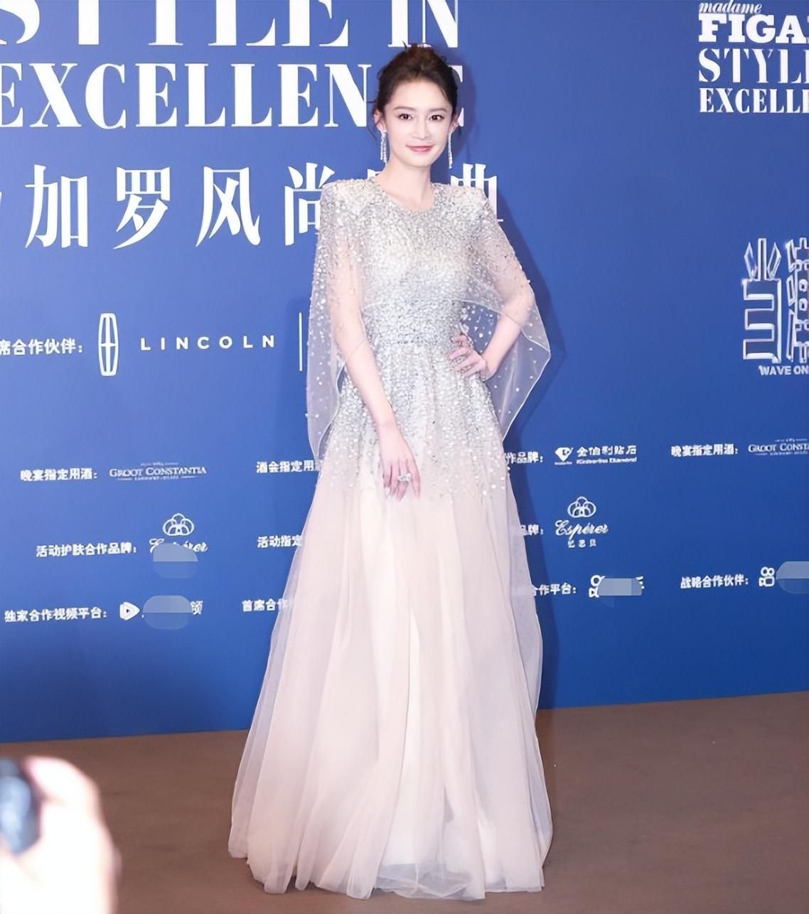 芝麻金色旋律的织女