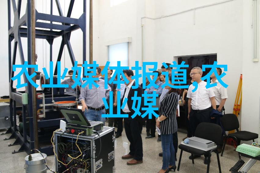 机器的守护者码垛机的不懈工作与故事