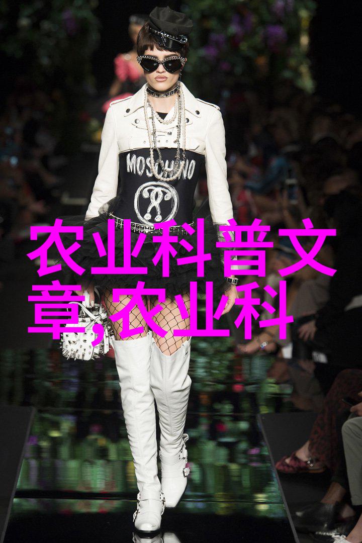 在极端恶劣环境中人为什么会选择攀登峡谷之巅
