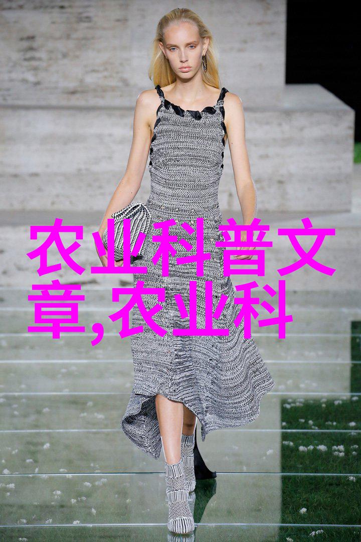 茶香中的智慧女性饮茶的恩赐与谨慎