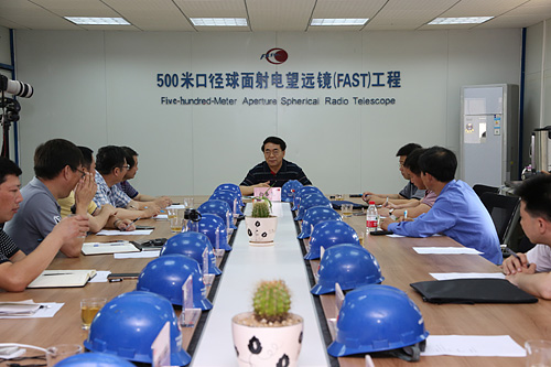 新疆兵团五师八十六团甜润梨枣满枝头