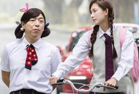 现代蔬菜大棚绿意盎然的未来田园