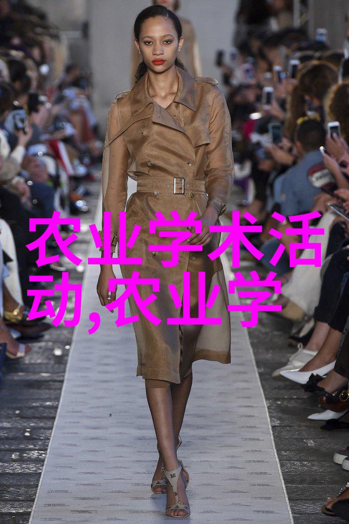 微观世界的大师们走进一个专业人士的土洞养蜂场所