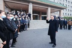 李克强考察国家发展改革委财政部并主持座谈会